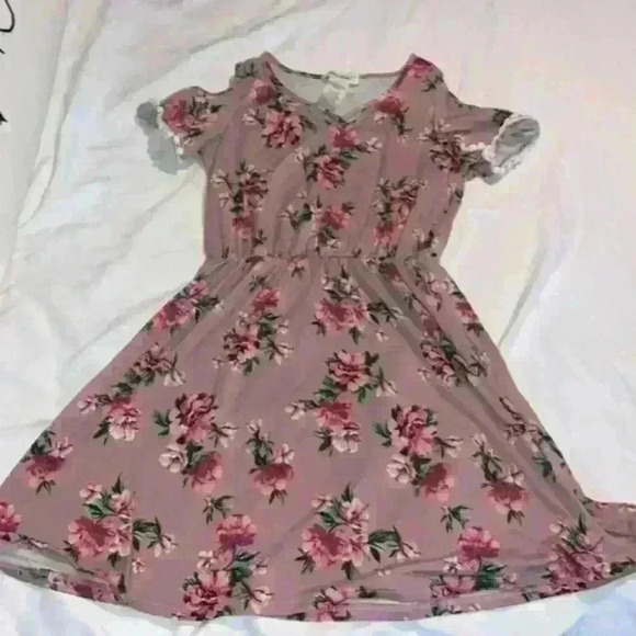 COPY - Shosho Girl Floral Dress size 7/8 - Picture 1 of 5